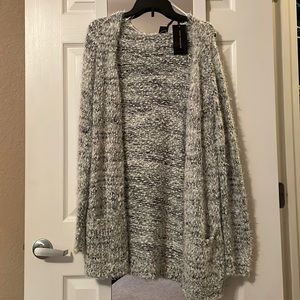 Long Cardigan with pockets